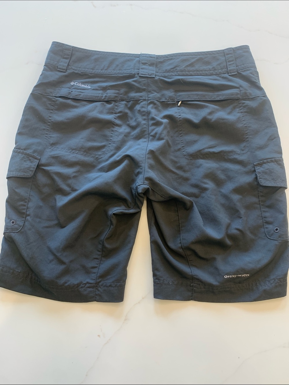 Columbia Women’s Dark Gray Hiking Cargo Shorts 4